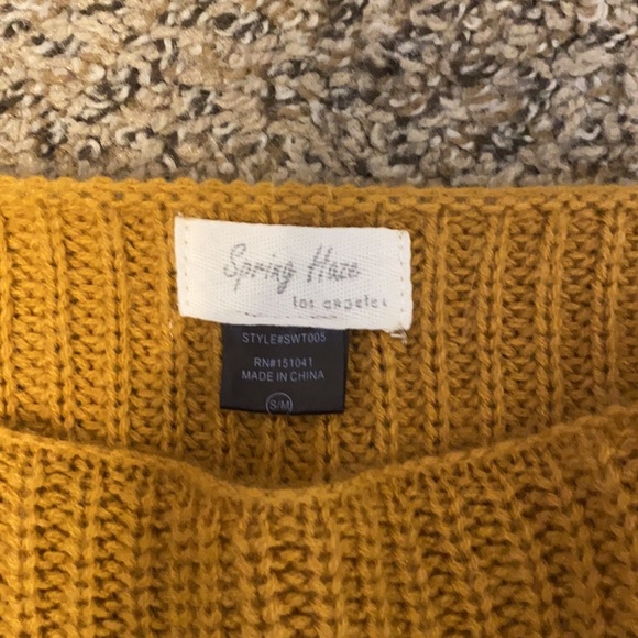 Flare arm orange, Carmel sweater - Picture 3 of 4